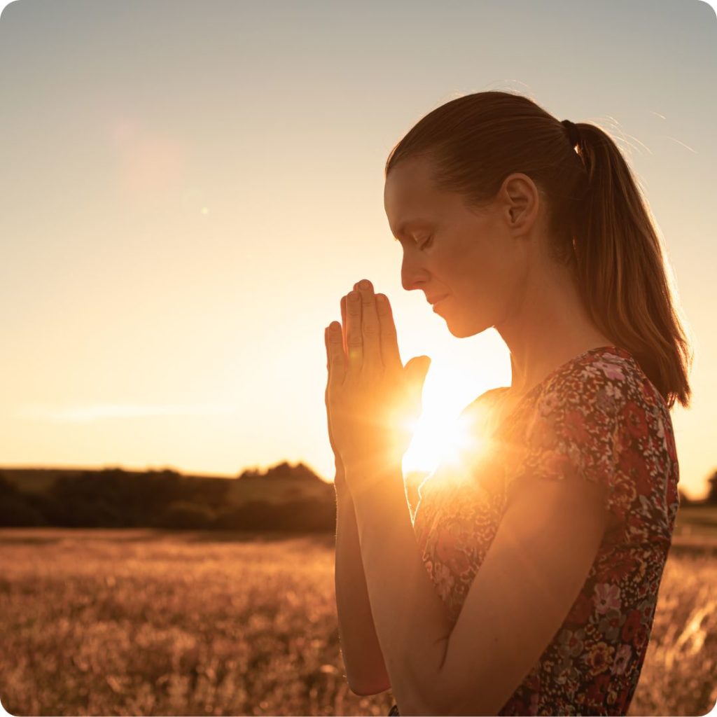 WOMEN PRAYING